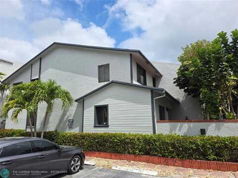 817 SE 12th Ct, Fort Lauderdale, FL 33316