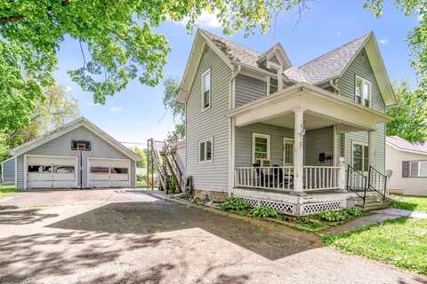 109 OLMSTEAD Street, WAUPUN, WI 53963