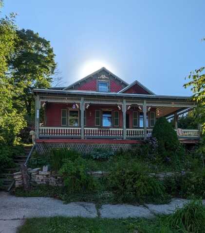 611 MAIN Street, KEWAUNEE, WI 54216