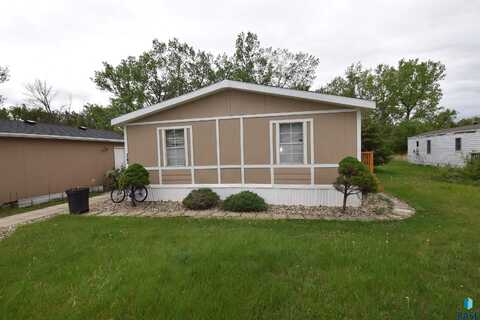 1101 N Mayflower Pl, Sioux Falls, SD 57103