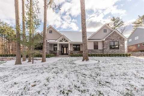 5535 W Huron River Drive, Dexter, MI 48130