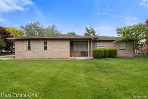 39664 Cadborough Drive, Clinton Township, MI 48038