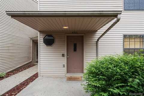 4921 OAK HILL Drive, Waterford, MI 48329