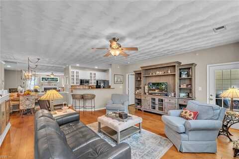 2841 Majestic Oak Court, Virginia Beach, VA 23456