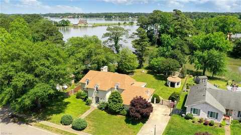 2537 Lakewood Lane, Chesapeake, VA 23321