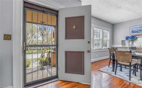 1567 Fleetwood Avenue, Norfolk, VA 23502