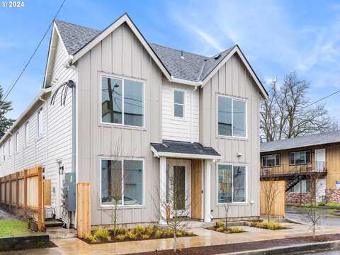 5542 SE Center ST, Portland, OR 97206