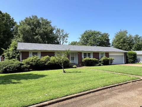 102 Cherry, Martin, TN 38237