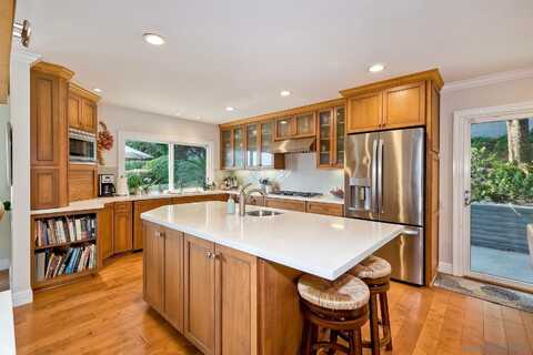 2237 Caminito Preciosa Norte, La Jolla, CA 92037