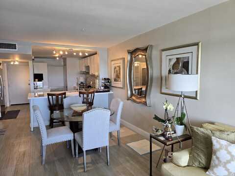 3581 S Ocean Boulevard, South Palm Beach, FL 33480