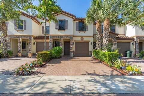 4080 Devenshire Court, Coconut Creek, FL 33073