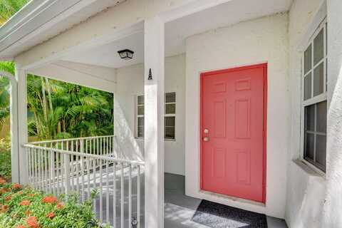 12554 Westhampton Circle, Wellington, FL 33414