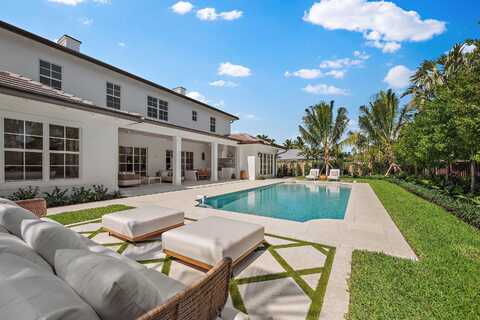 556 Greenway Drive, North Palm Beach, FL 33408