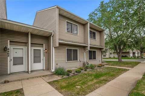 4464 Mccoll Drive, Savage, MN 55378