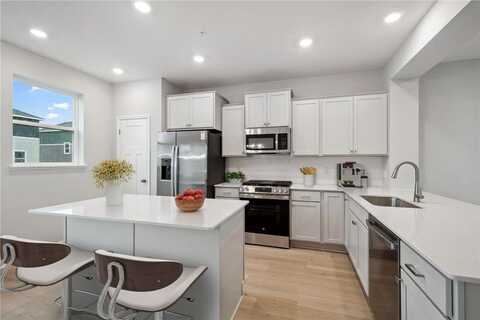 6754 Wildflower Way, Minnetrista, MN 55331
