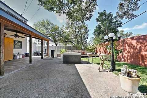 1211 Mount Riga, San Antonio, TX 78213