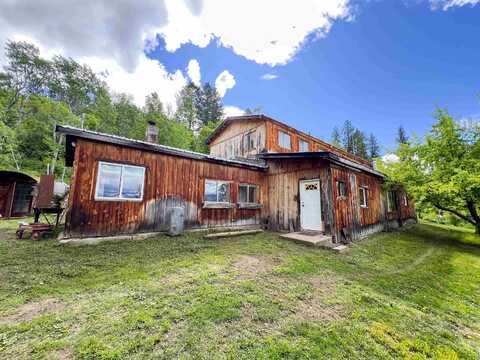 3115 Beardslee Rd, Kettle Falls, WA 99141