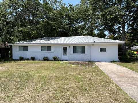 601 Palmetto Street, Hinesville, GA 31313