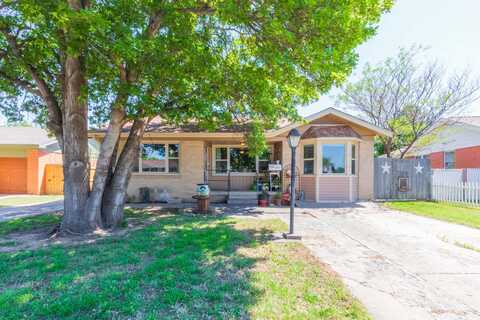 2711 Mohawk Drive, Amarillo, TX 79109