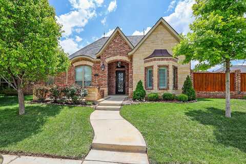 6817 BACCUS Drive, Amarillo, TX 79124