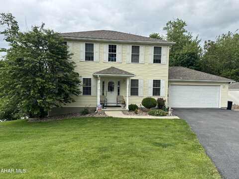 153 Frederick Road, Altoona, PA 16602