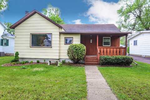 107 SW 8th Avenue, Aberdeen, SD 57401