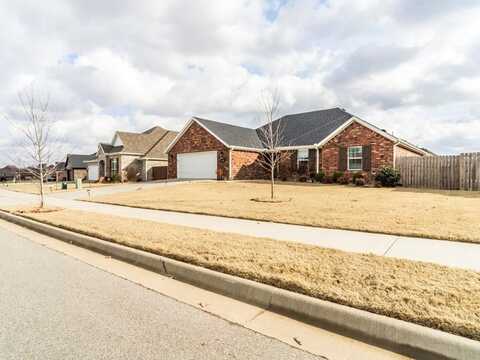 4303 Flagstone BLVD, Bentonville, AR 72713