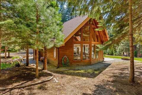 606 Valley Quail Drive, Mount Shasta, CA 96067