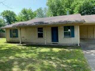 809 Linda ST, Prairie Grove, AR 72753