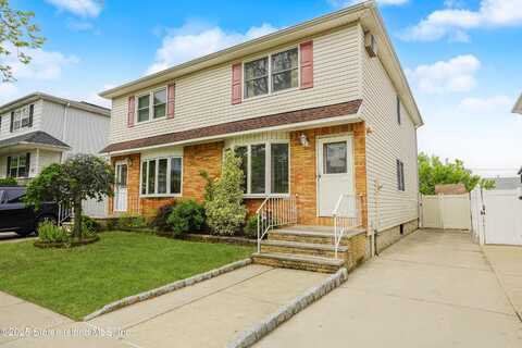 16 Astor Avenue, Staten Island, NY 10314