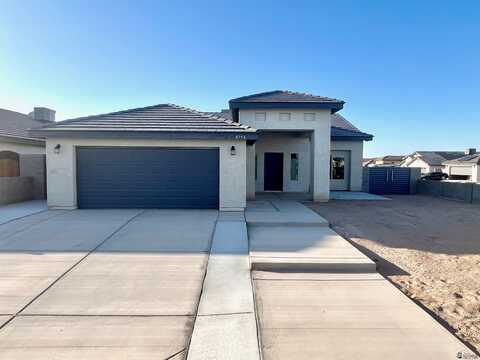 8756 E 41 ST, Yuma, AZ 85365