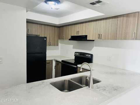 4242 N 69TH Drive, Phoenix, AZ 85033