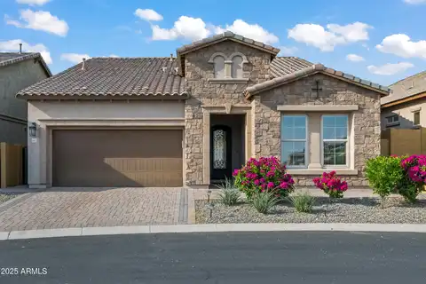 1915 N BERNARD Circle, Mesa, AZ 85207