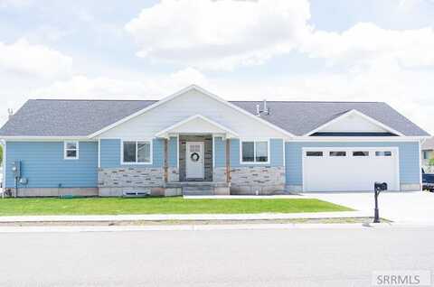 457 Idaho Avenue, Sugar City, ID 83448