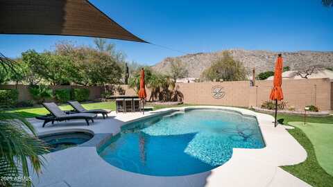 932 E MOUNTAIN SAGE Drive, Phoenix, AZ 85048