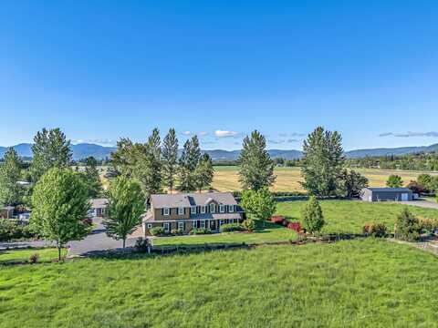 2969 Linden Lane, Central Point, OR 97502