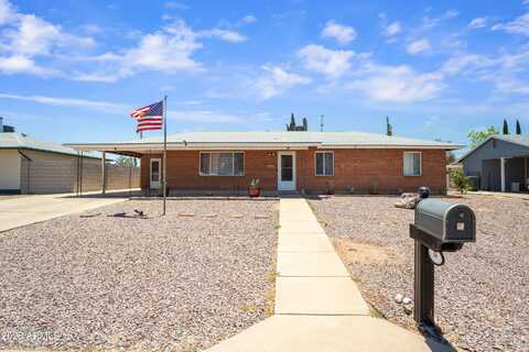 34 E FREIHAGE Drive, Sierra Vista, AZ 85635