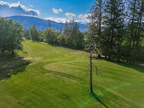 1430 Golf Club Drive, Cave Junction, OR 97523