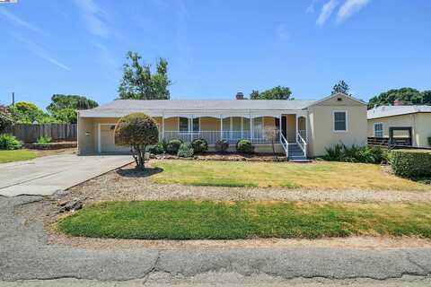 17543 Almond Rd, Castro Valley, CA 94546