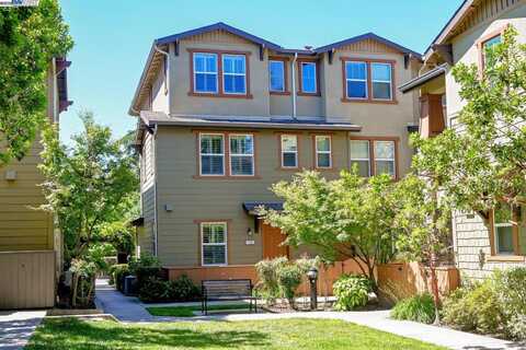 726 El Paseo Cir, Walnut Creek, CA 94597