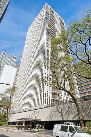 200 E. DELAWARE Place, Chicago, IL 60611