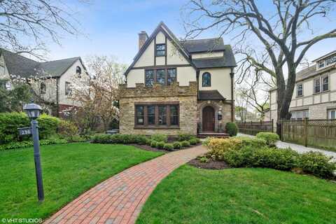 238 Woodlawn Avenue, Winnetka, IL 60093