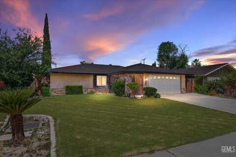 3017 Kennedy Way, Bakersfield, CA 93309