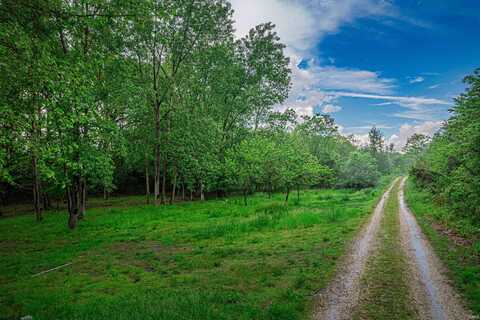 10770 S Long Lake Road, Oakland City, IN 47584