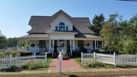 80 4th Ave SE, Cairo, GA 39828