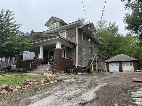 114 S 1ST Street, COUNCIL BLUFFS, IA 51503