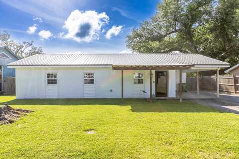 107 Half Oak Drive, Thibodaux, LA 70301
