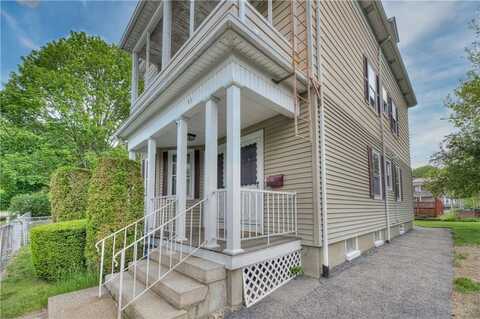 41 Lakeside Street, Providence, RI 02904