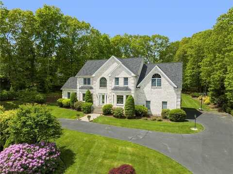 6 PADDOCK Drive, Lincoln, RI 02865