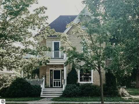 510 S University, Mount Pleasant, MI 48858
